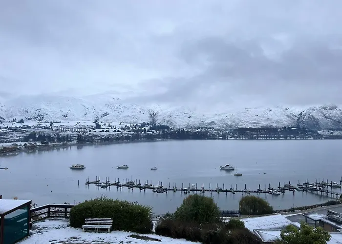 汽车旅馆 Lakeview