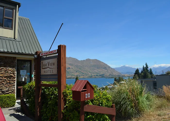 汽车旅馆 Lakeview